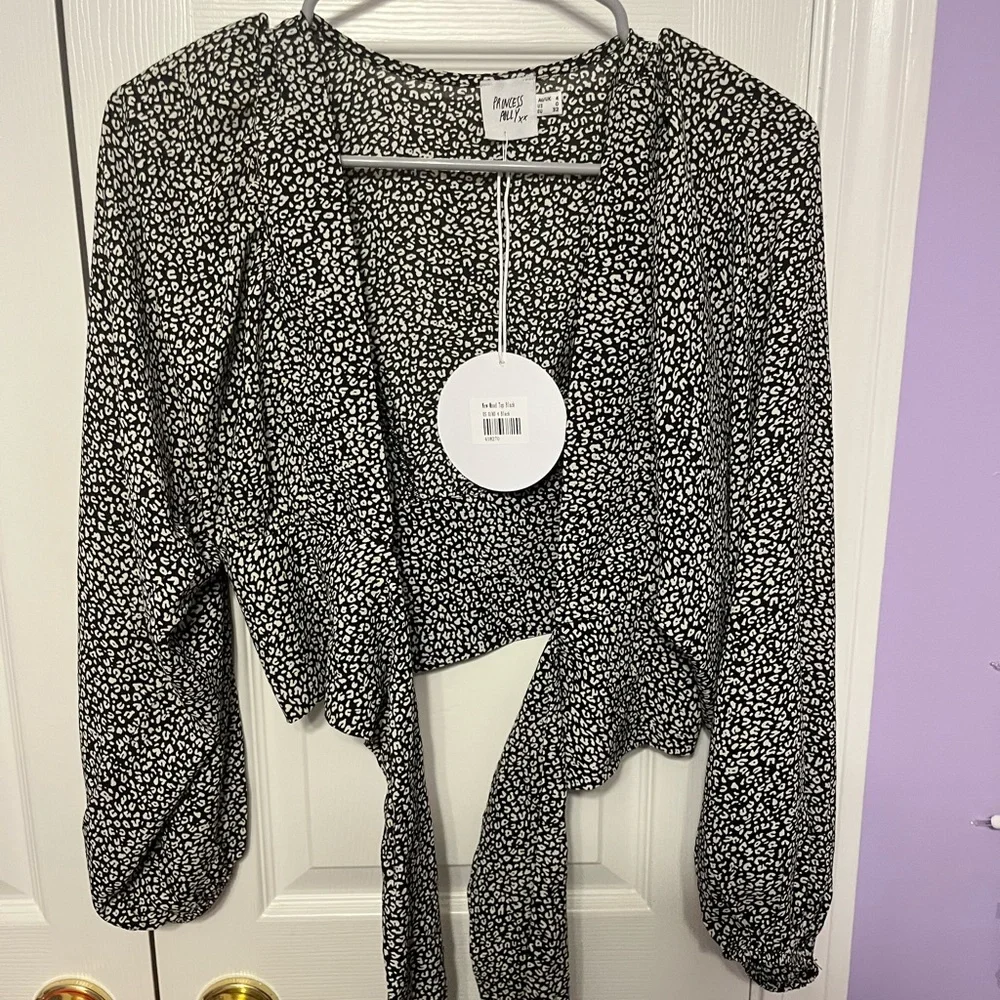 Princess Polly wrap top - Picture 6 of 7
